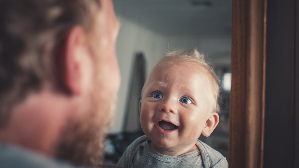 Vater und Baby. (KI-generiert)
