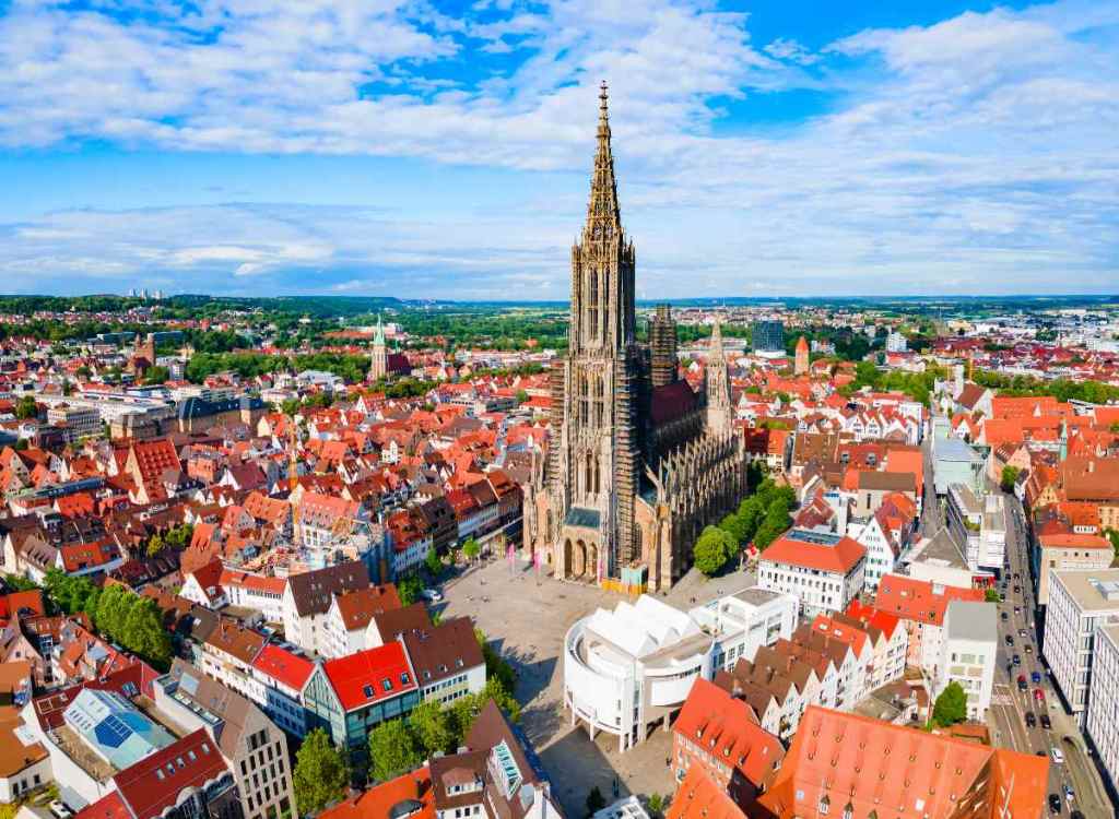 Der höchste Kirchturm der Welt